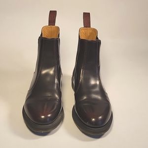 Dr. Martens Flora chelsea boot